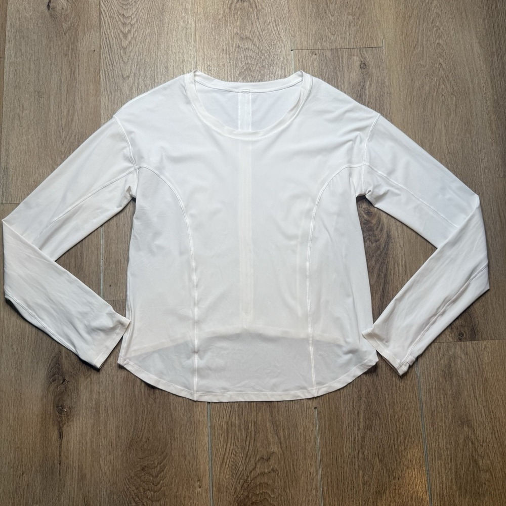 Lululemon On Pace Long Sleeve White Pull Up High Back Yoga Shirt Top SIZE 6
